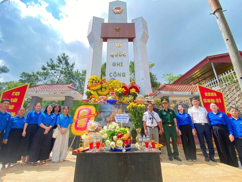 Từ đỉnh Cao Ba Lanh lịch sử: Giáo dục lòng yêu nước đối với thế hệ trẻ